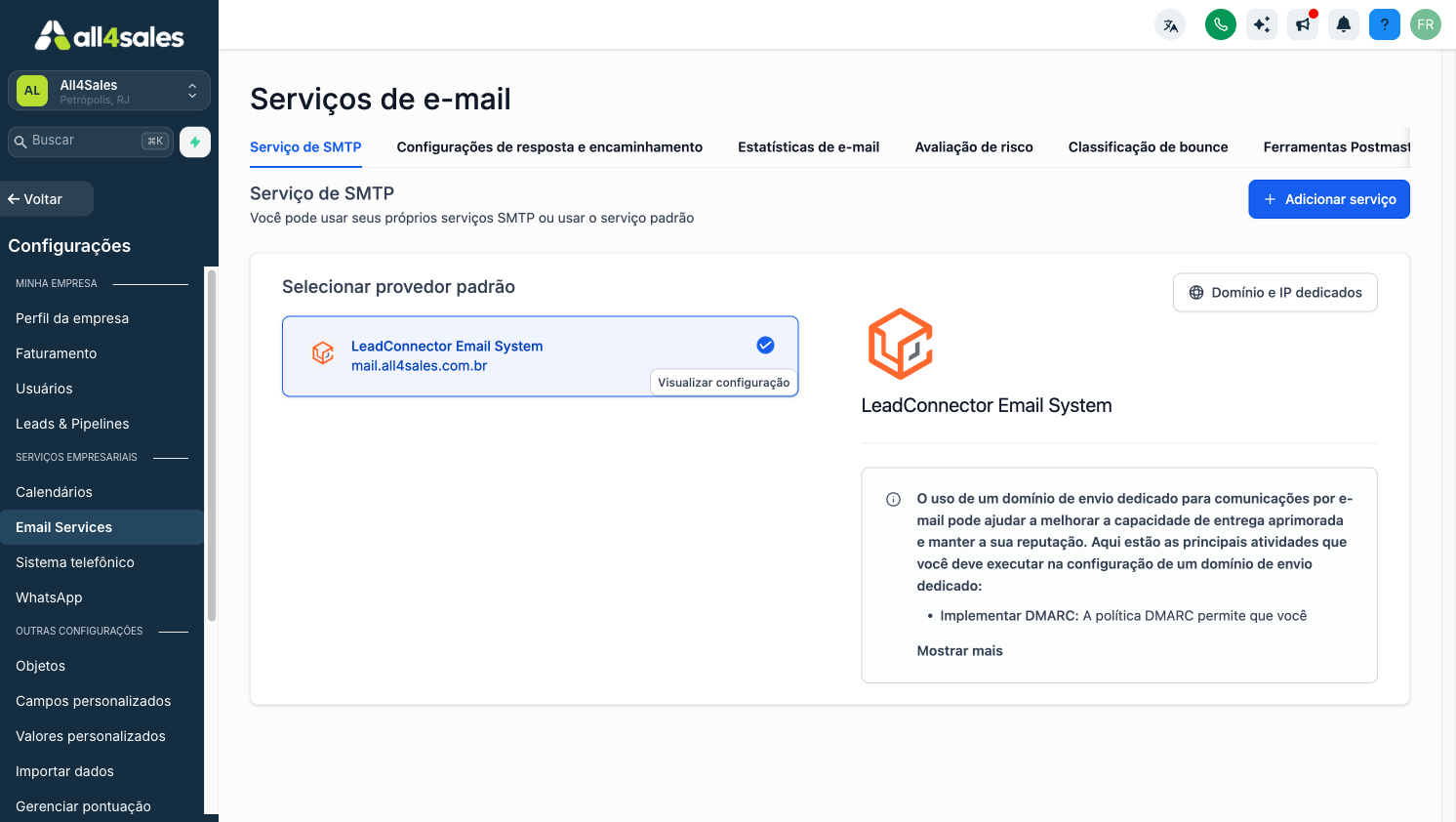Serviços de e-mail com o provedor padrão e o domínio de envio configurado